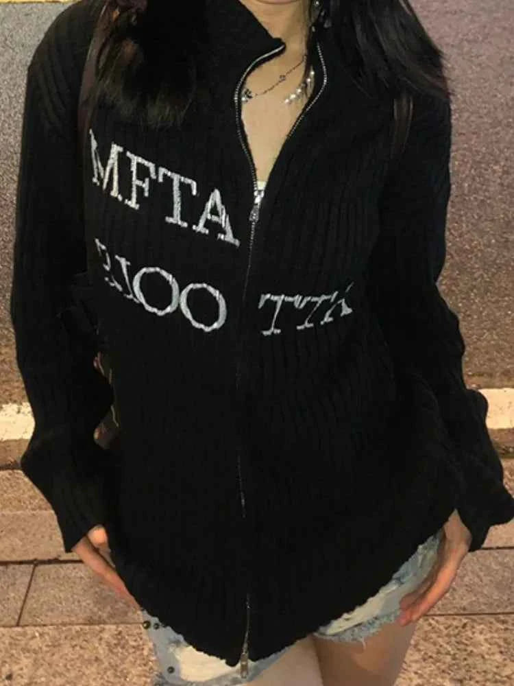 Vintage Letter Jacquard Knitted Sweatshirt