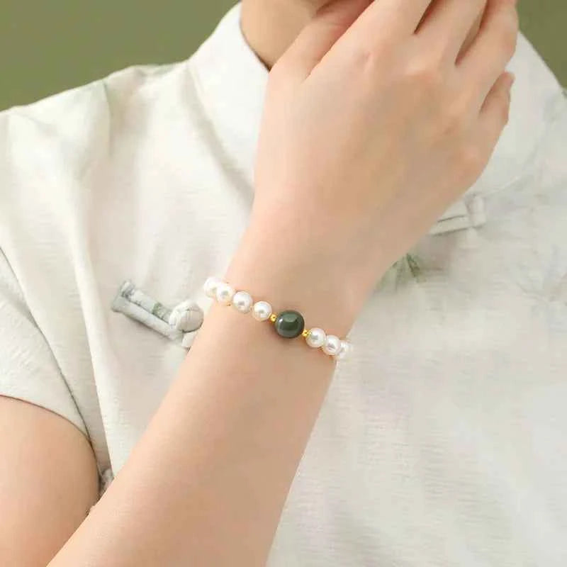Stunning Jade Pearl Chinese Style Bracelet