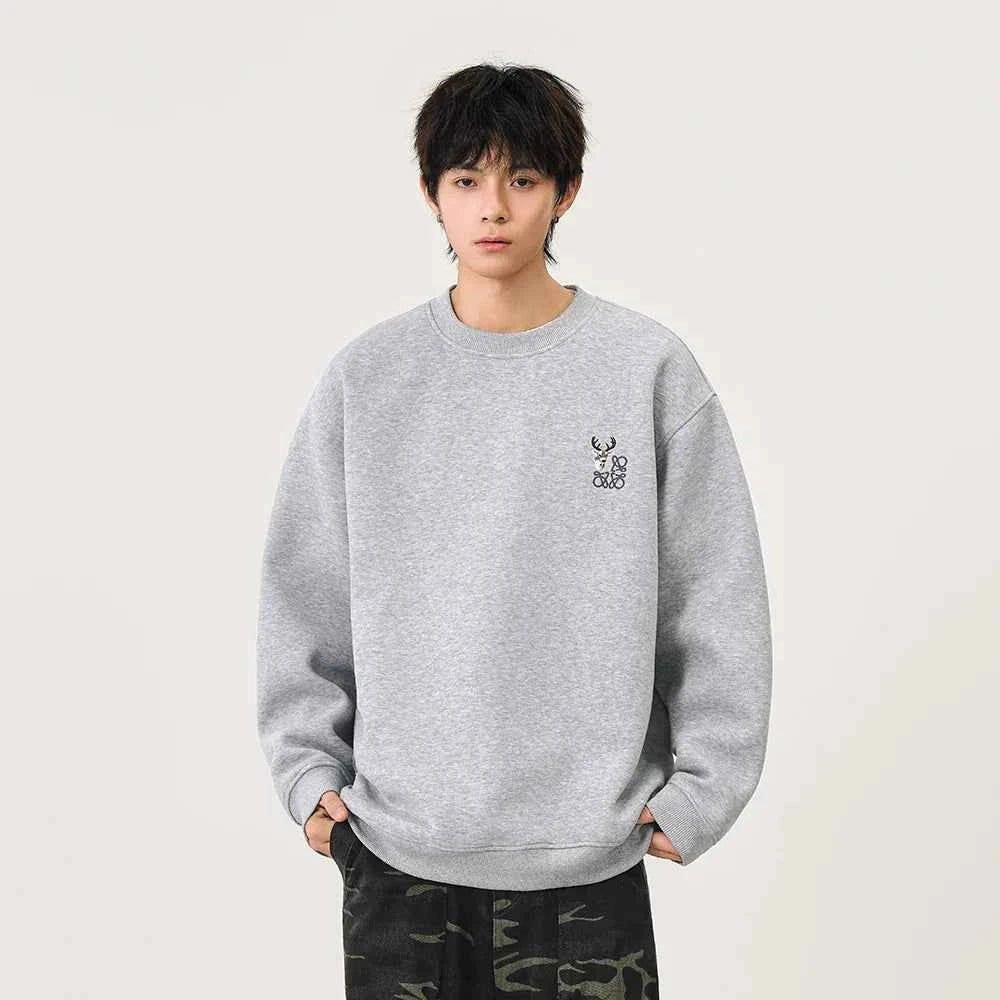 Cozy Embroidered Logo Crew Neck Sweatshirt
