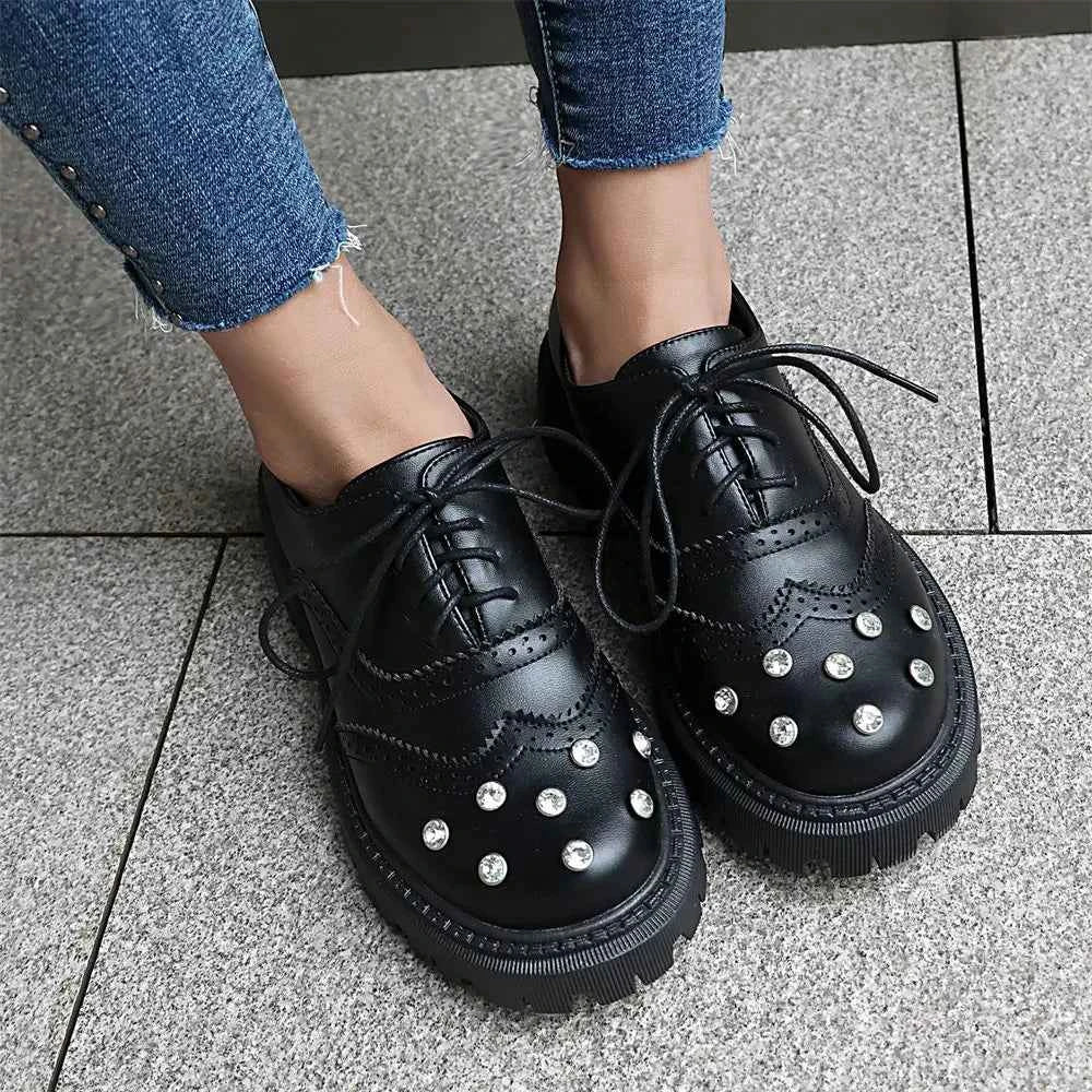 Vintage Rhinestone Brogue Lace-Up Chunky Heels Shoes