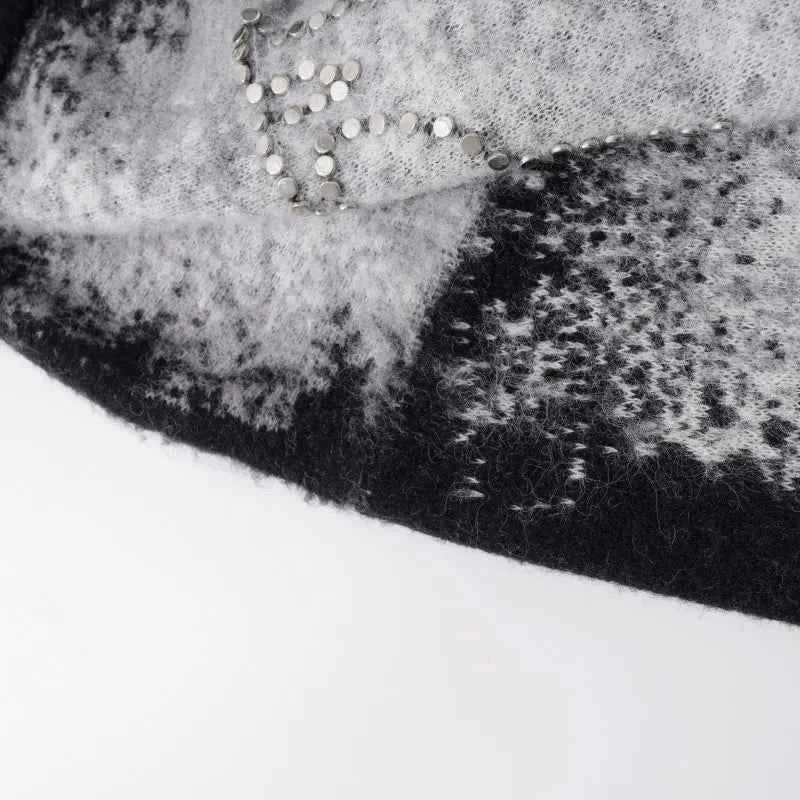 Rivet Gradient Hip Hop Knitted Sweater