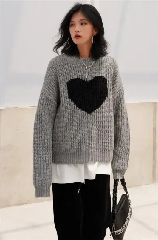 Heart Print Gray Knitted Oversize Sweater - Luxuryurbanwear