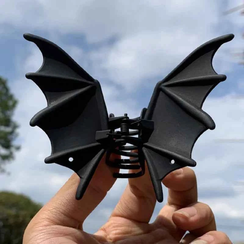 Black Metal Bat Halloween Hair Clips