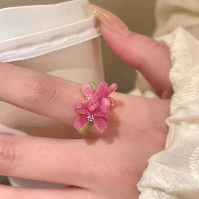 Elegant Floral Glass Bead Stretch Ring