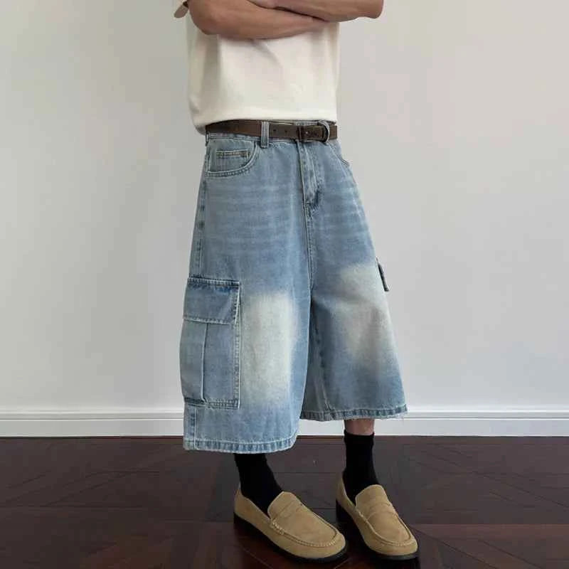 Style Meets Comfort Loose Straight Cargo Jorts