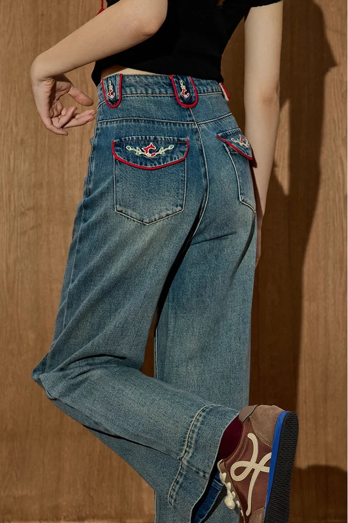 Signature Washed Embroidered High Waist Jeans - Luxuryurbanwear