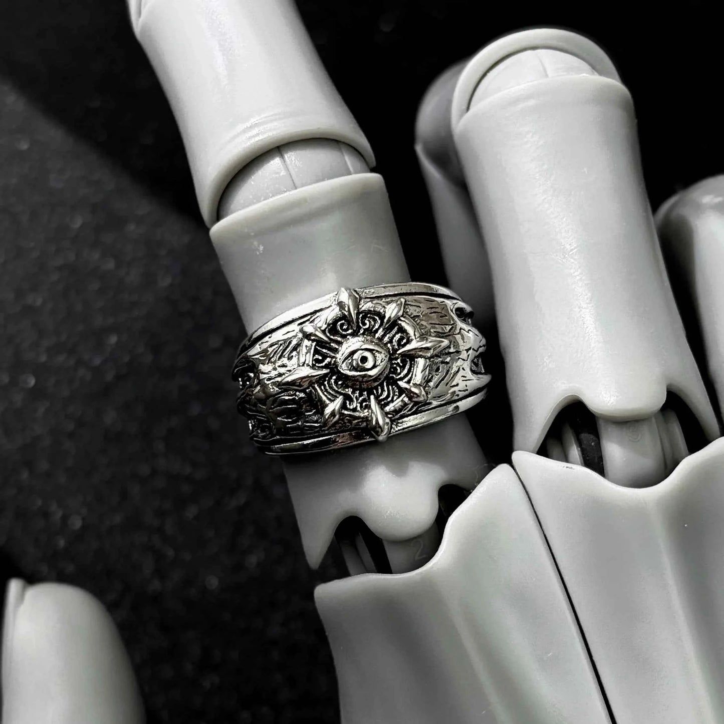 Retro Divine Hip Hop Eye Open Silver Ring