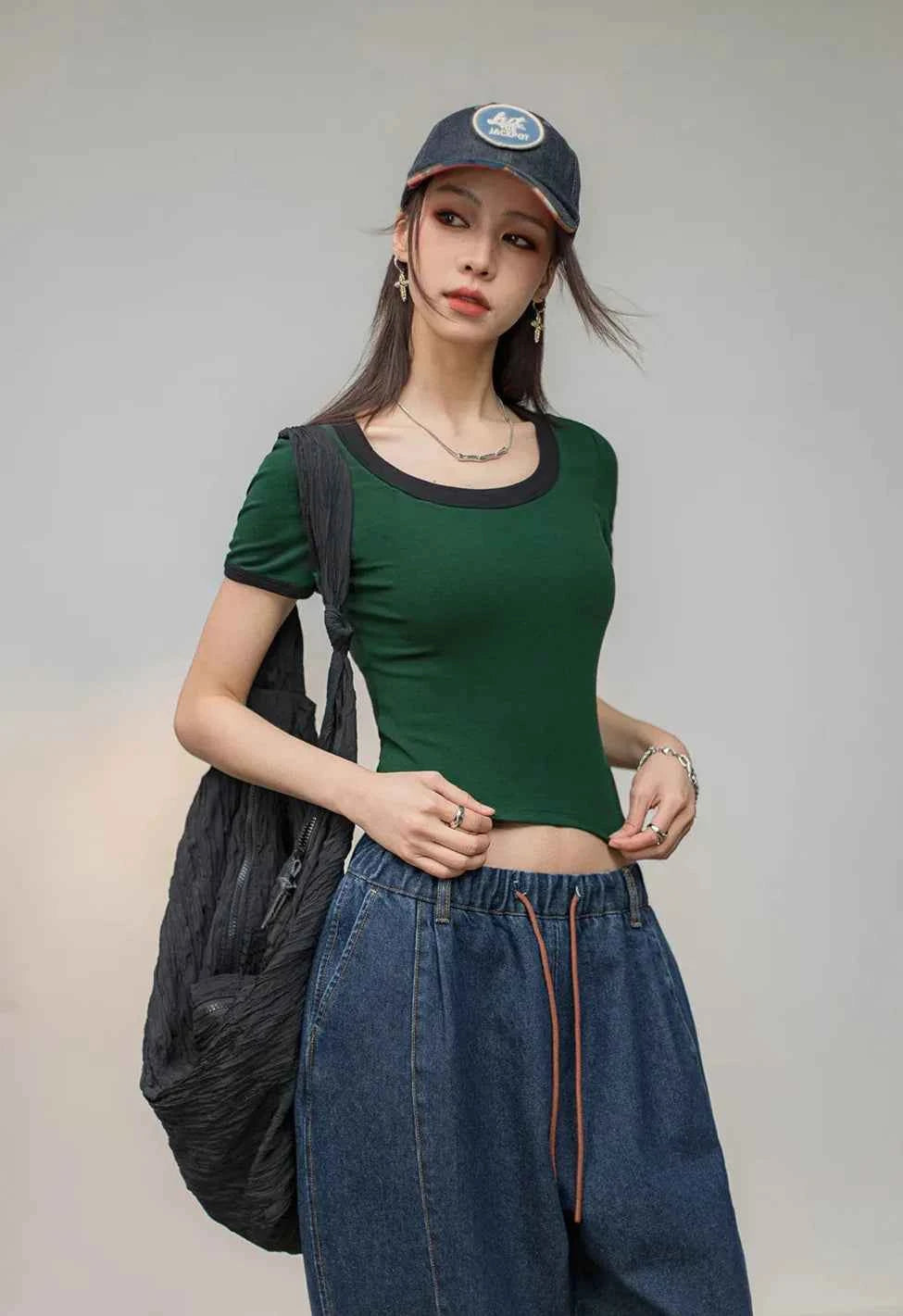 Contrasting Color Slim O-Neck T-Shirt