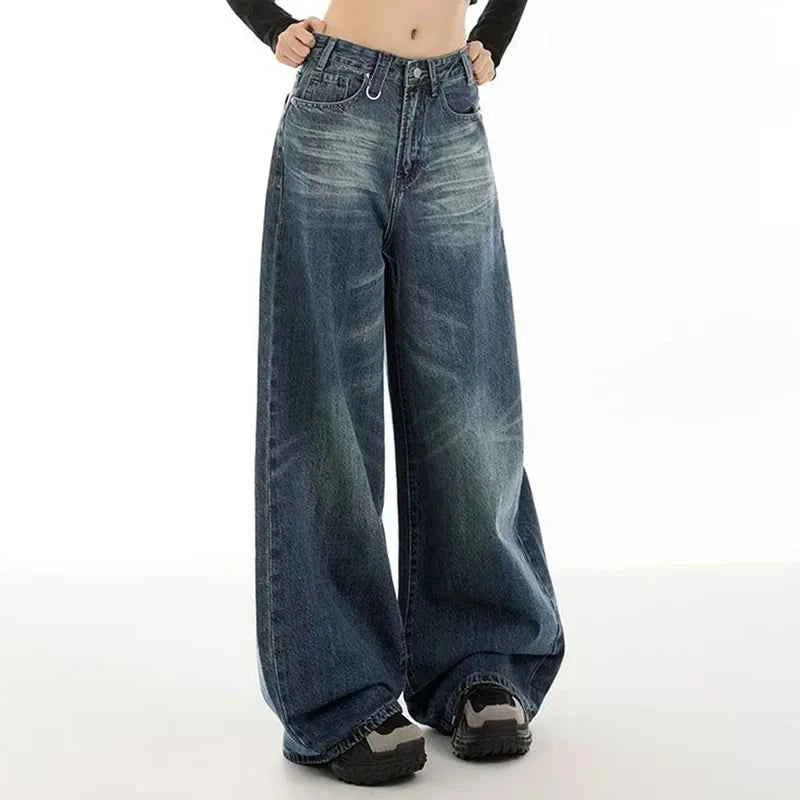 Flattering Retro Baggy Straight Leg Jeans