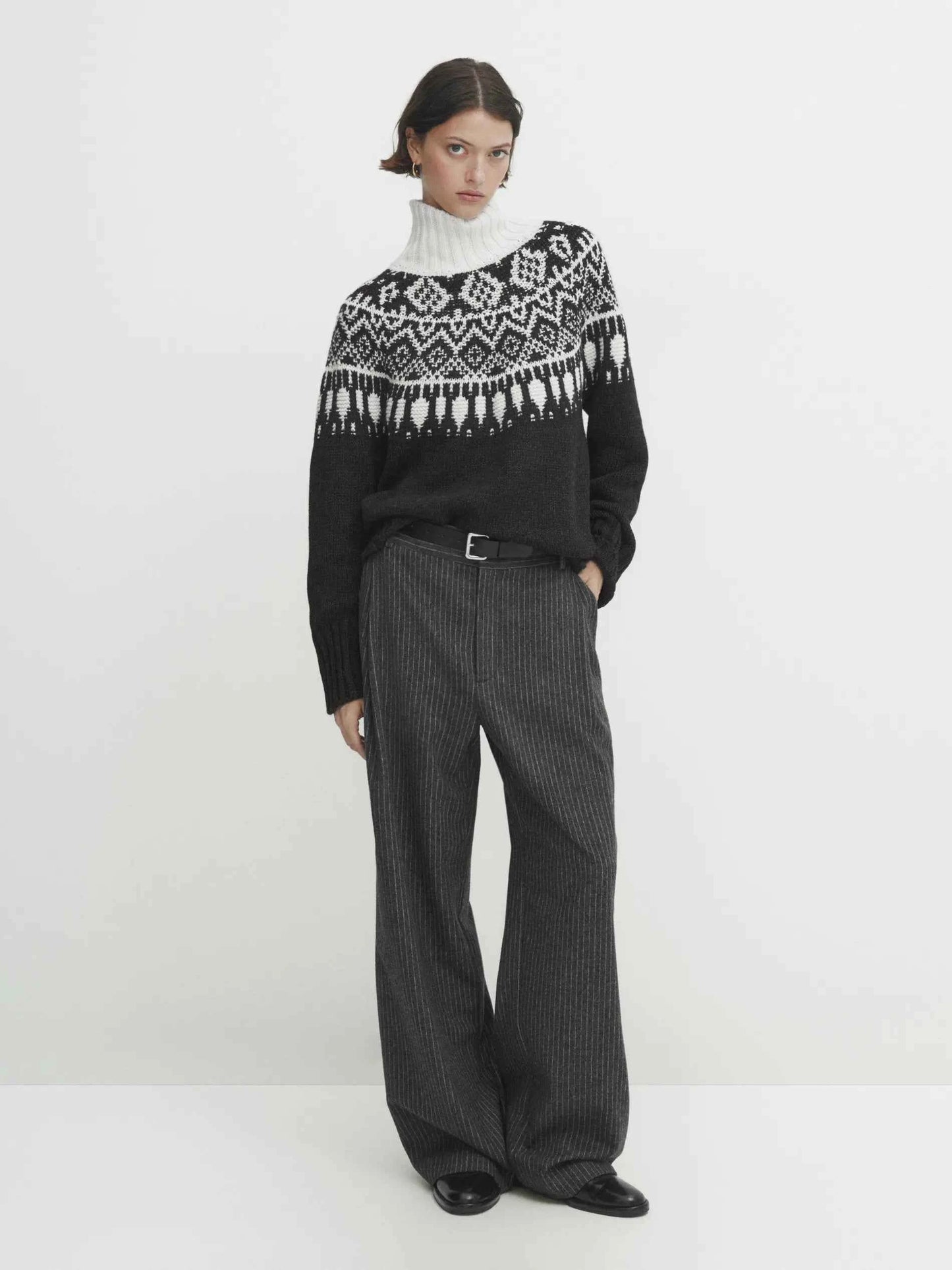 Classic Ethereal Spring Style Jacquard Turtleneck Sweater