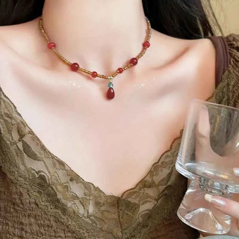 Elegant Red Waterdrop Collarbone Necklace