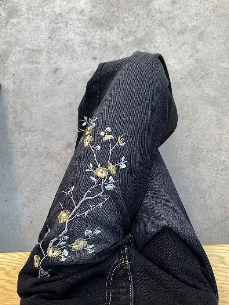 Vintage Flower Embroidered Flare Jeans