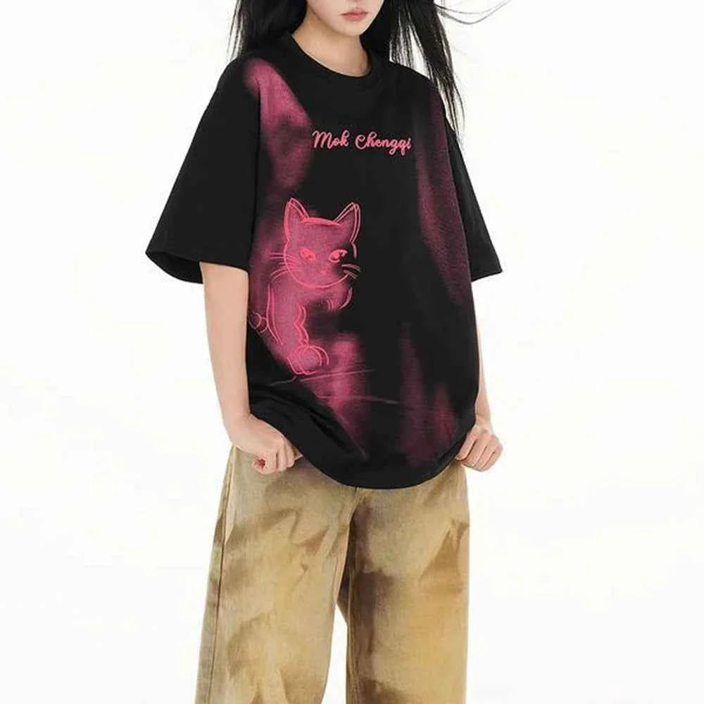 Vintage Kitten Graphic Short Sleeved T-Shirt