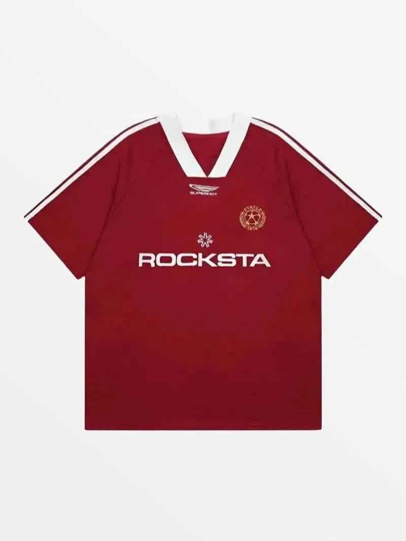 Close-up shot of the 3D tactile Rocksta print and 250GSM Shadow-Jersey texture