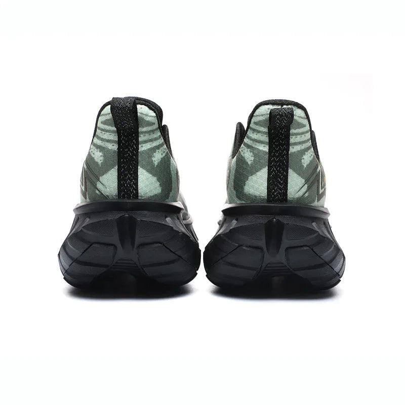 Horizon Low T84 Sneakers - Luxuryurbanwear
