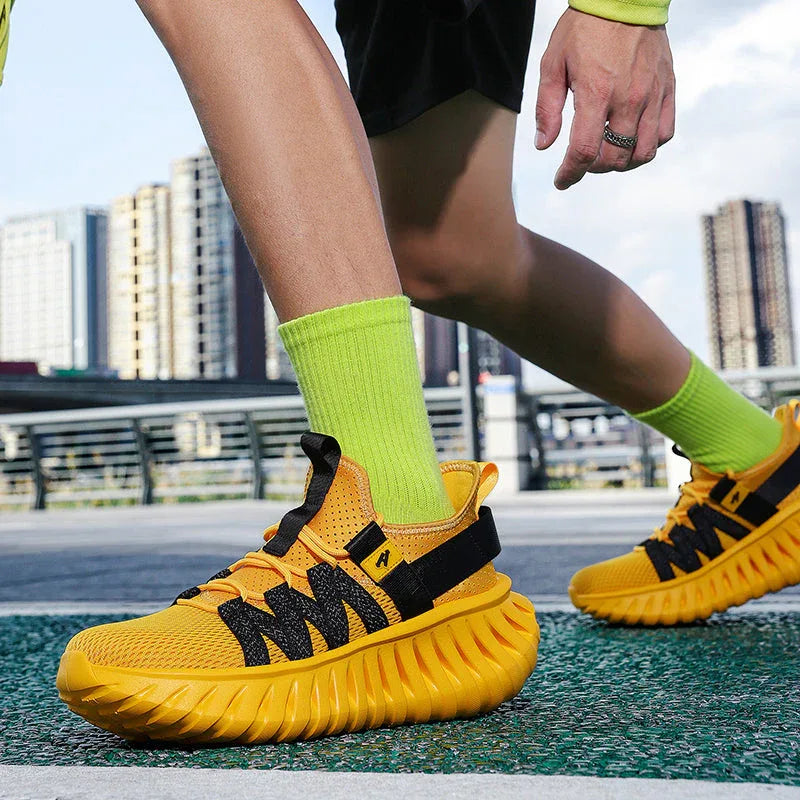 Axis Run T84 Sneakers - Luxuryurbanwear