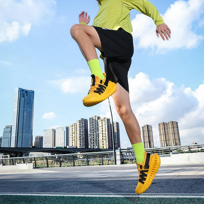 Axis Run T84 Sneakers - Luxuryurbanwear