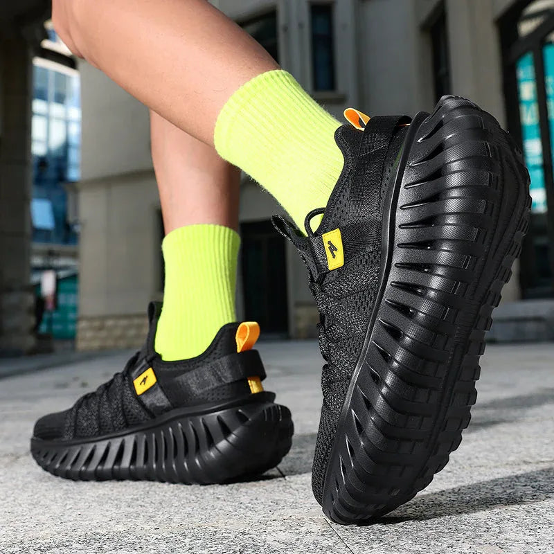 Axis Run T84 Sneakers - Luxuryurbanwear