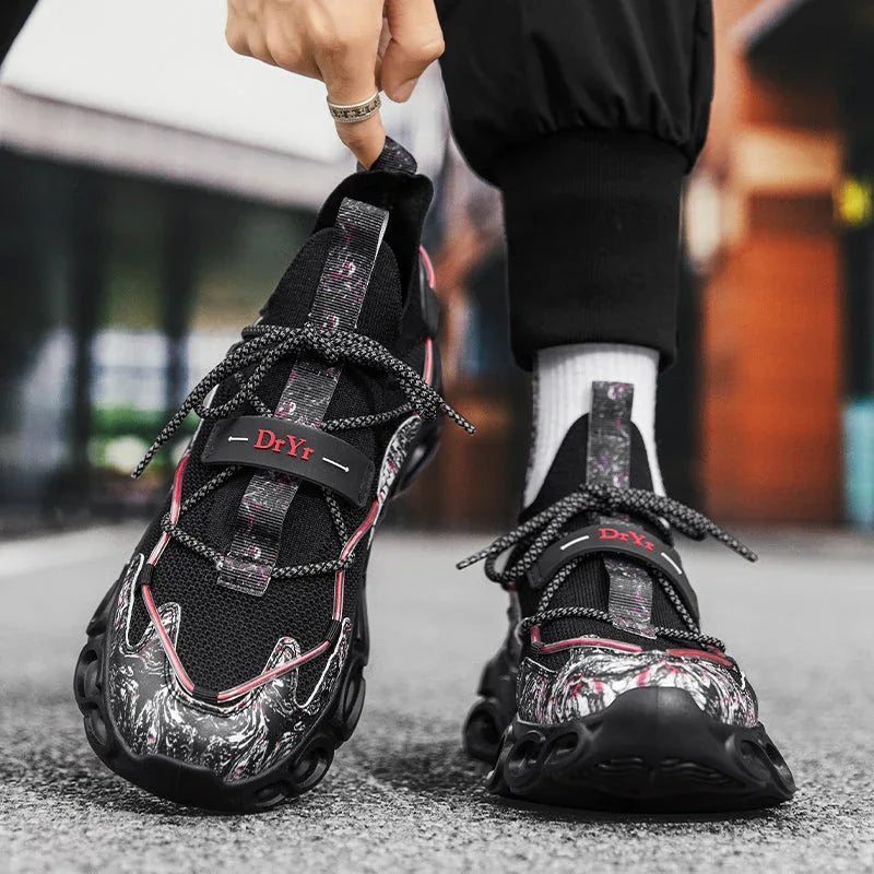 Neo Pace T84 Sneakers - Luxuryurbanwear