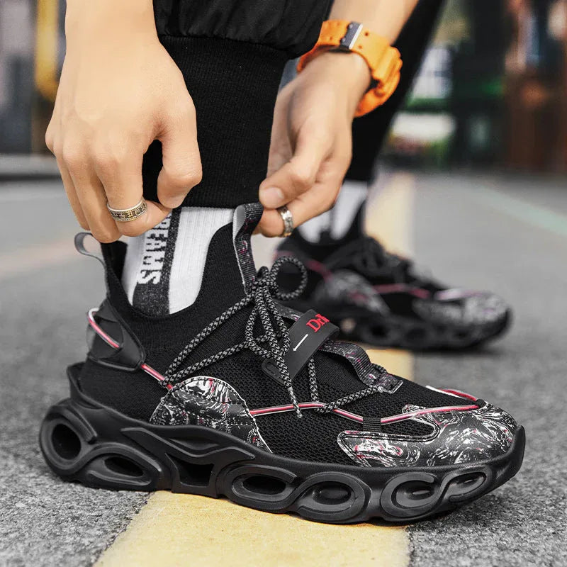 Neo Pace T84 Sneakers - Luxuryurbanwear