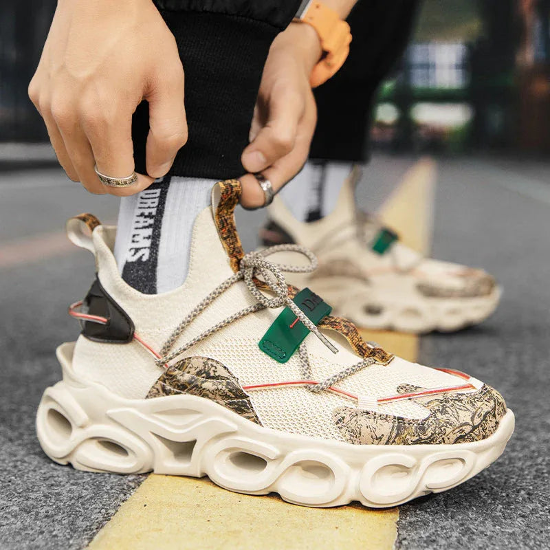 Neo Pace T84 Sneakers - Luxuryurbanwear