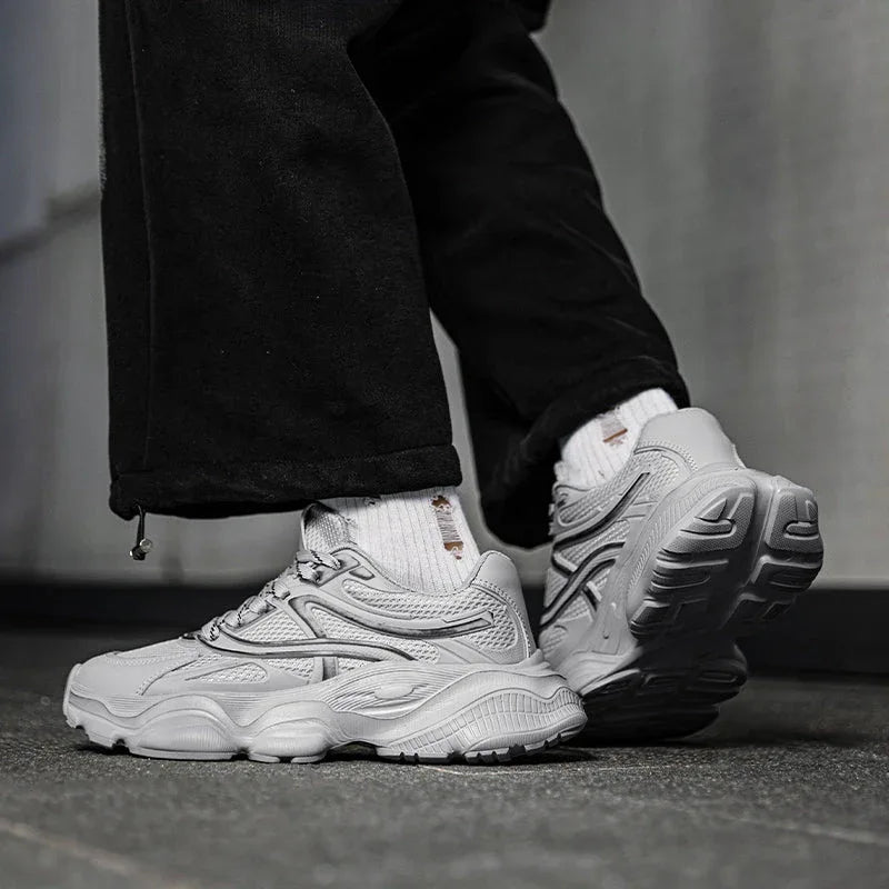 Mono Runner T84 Sneakers - Luxuryurbanwear