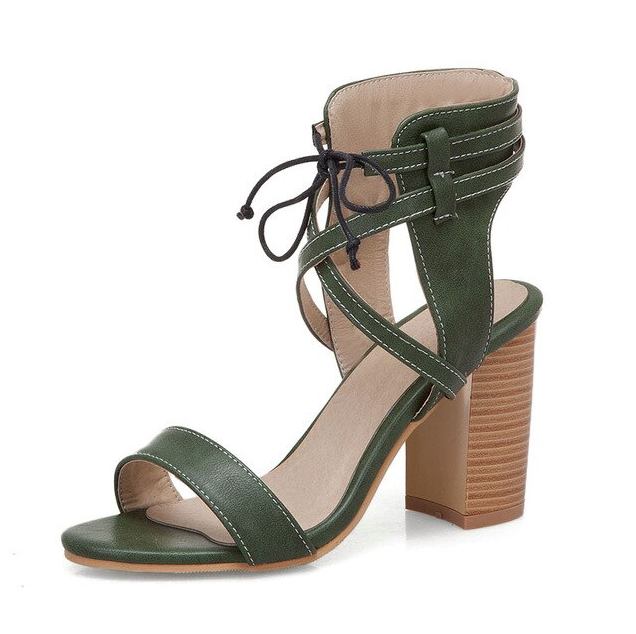 Aurelia Sandals - Luxuryurbanwear