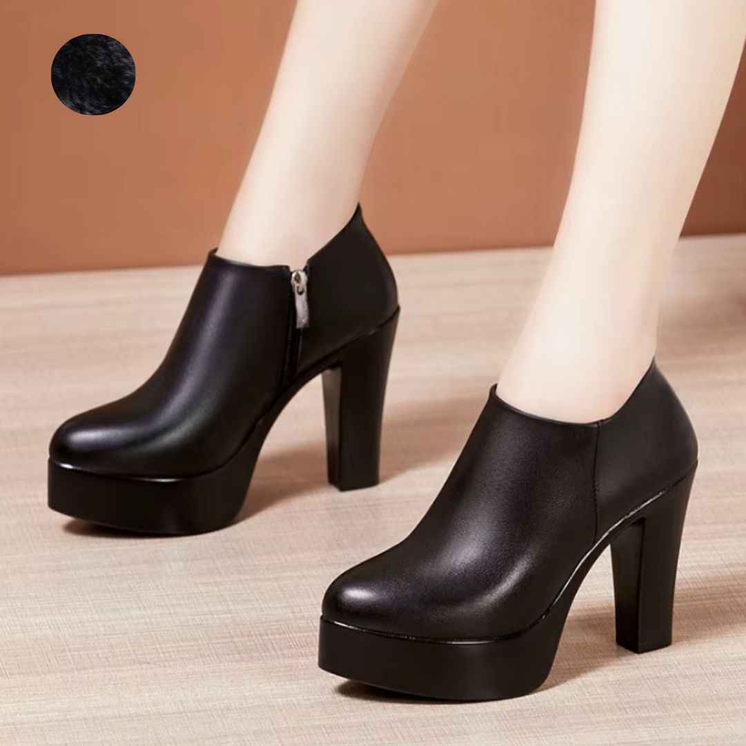 USS Shoes Renata Women's Pumps