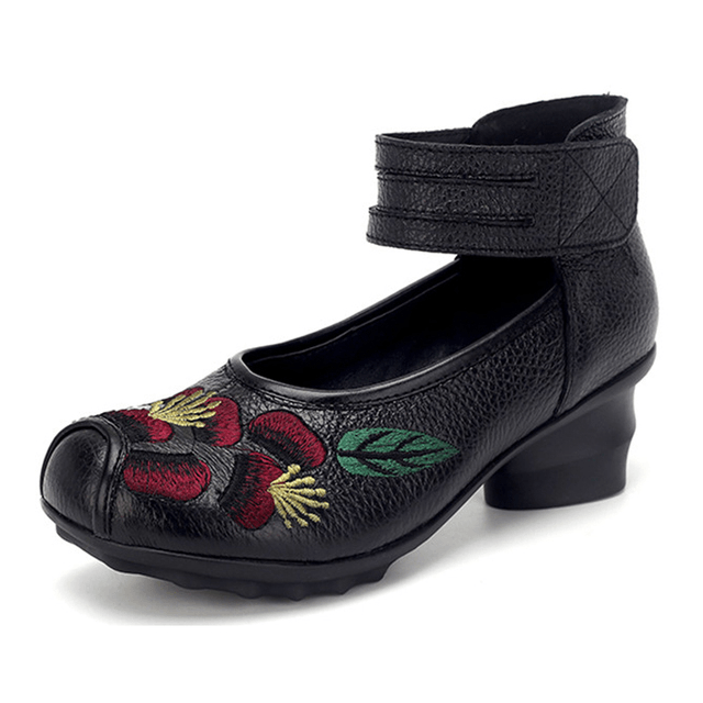 USS Shoes Zachary Women's Pumps