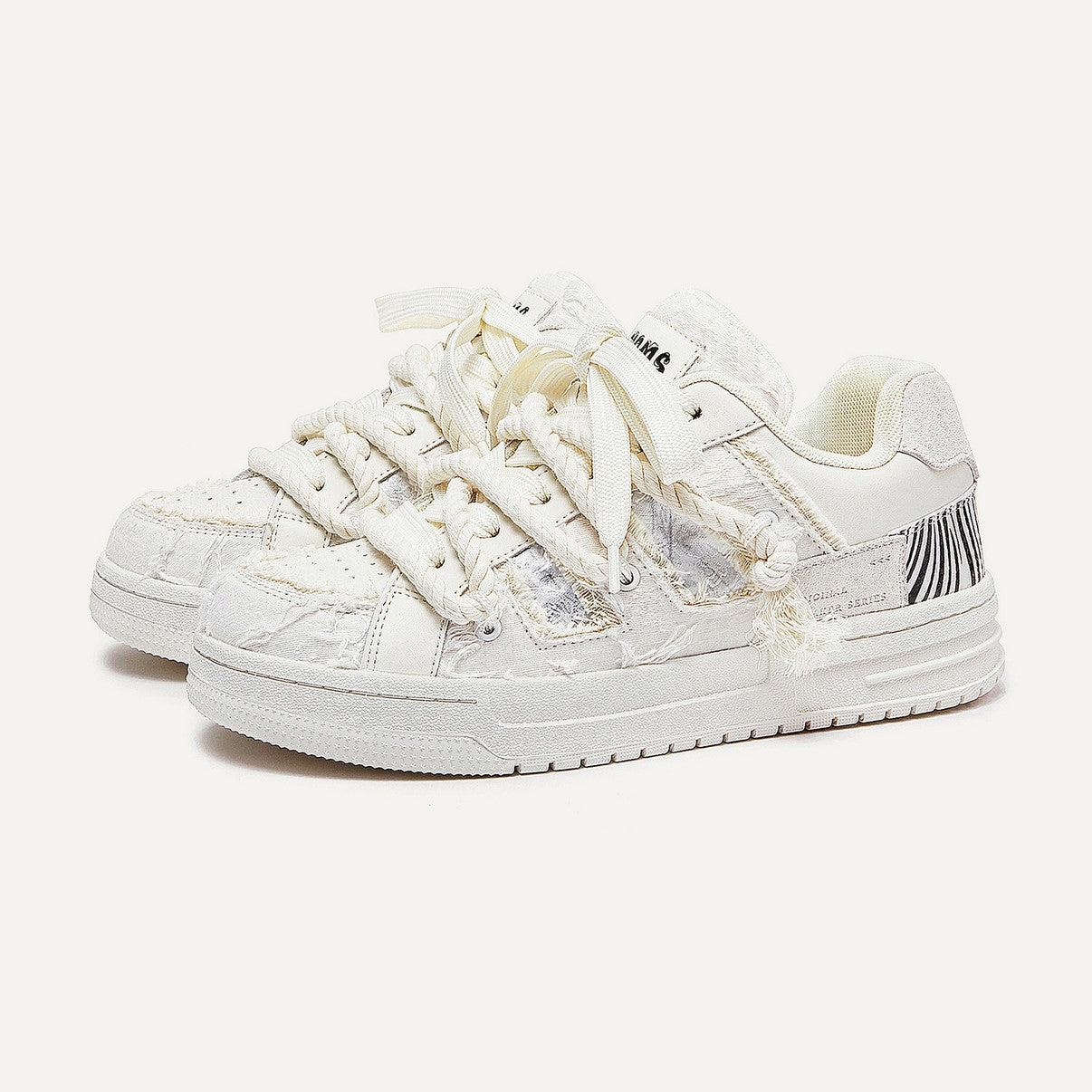 Cloud | White Streetwear Sneakers - Luxuryurbanwear