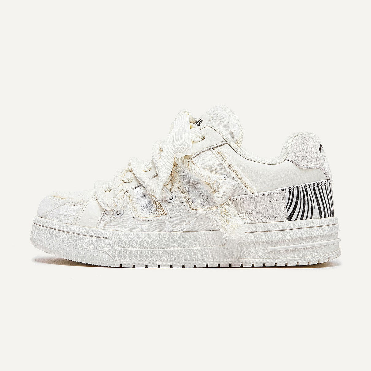 Cloud | White Streetwear Sneakers - Luxuryurbanwear