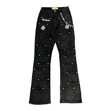 GUAPI Jeans Studded Graphic