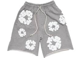 DENIM TEAR SHORT