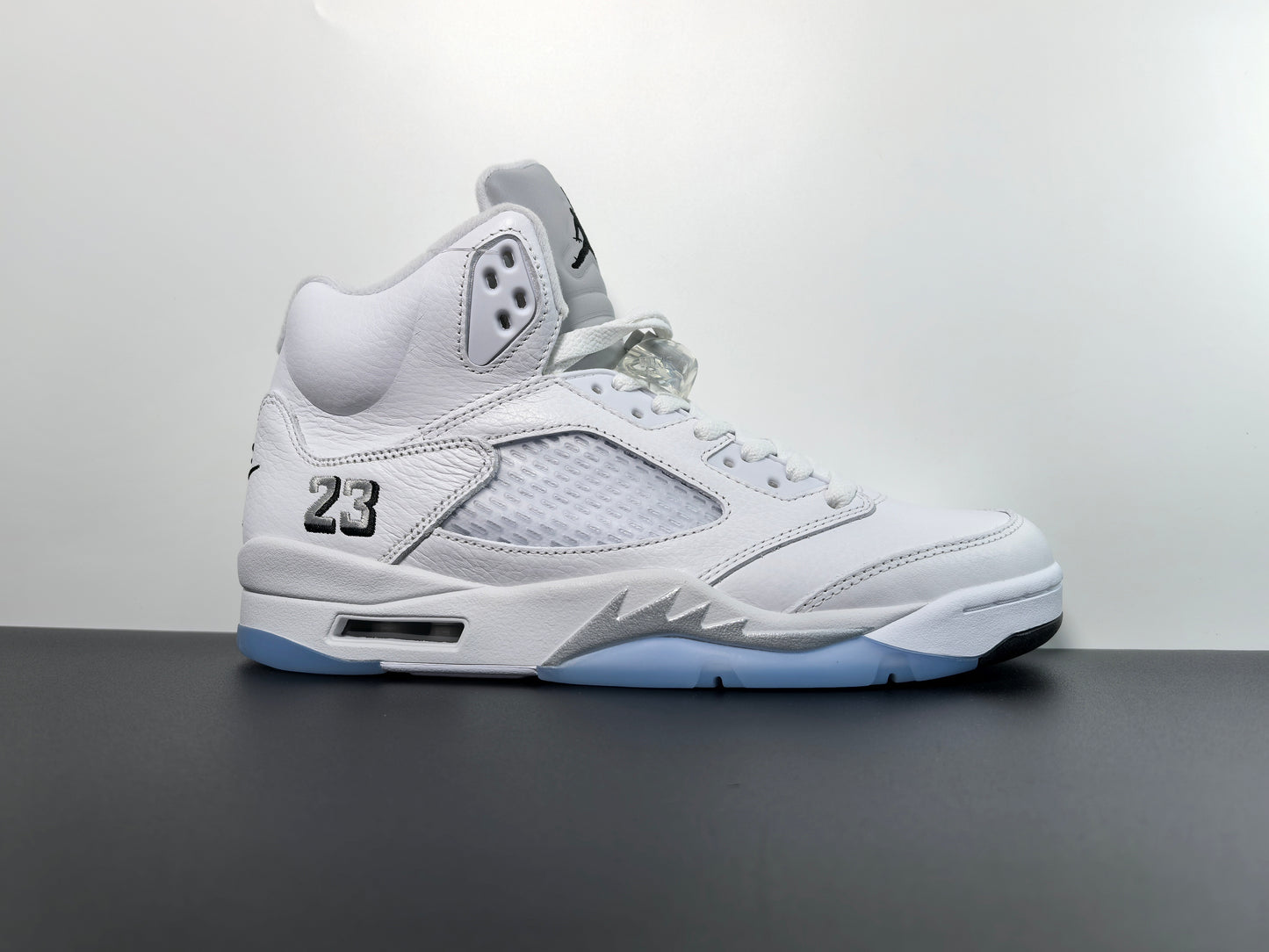 Air Jordan 5 OG White Metallic