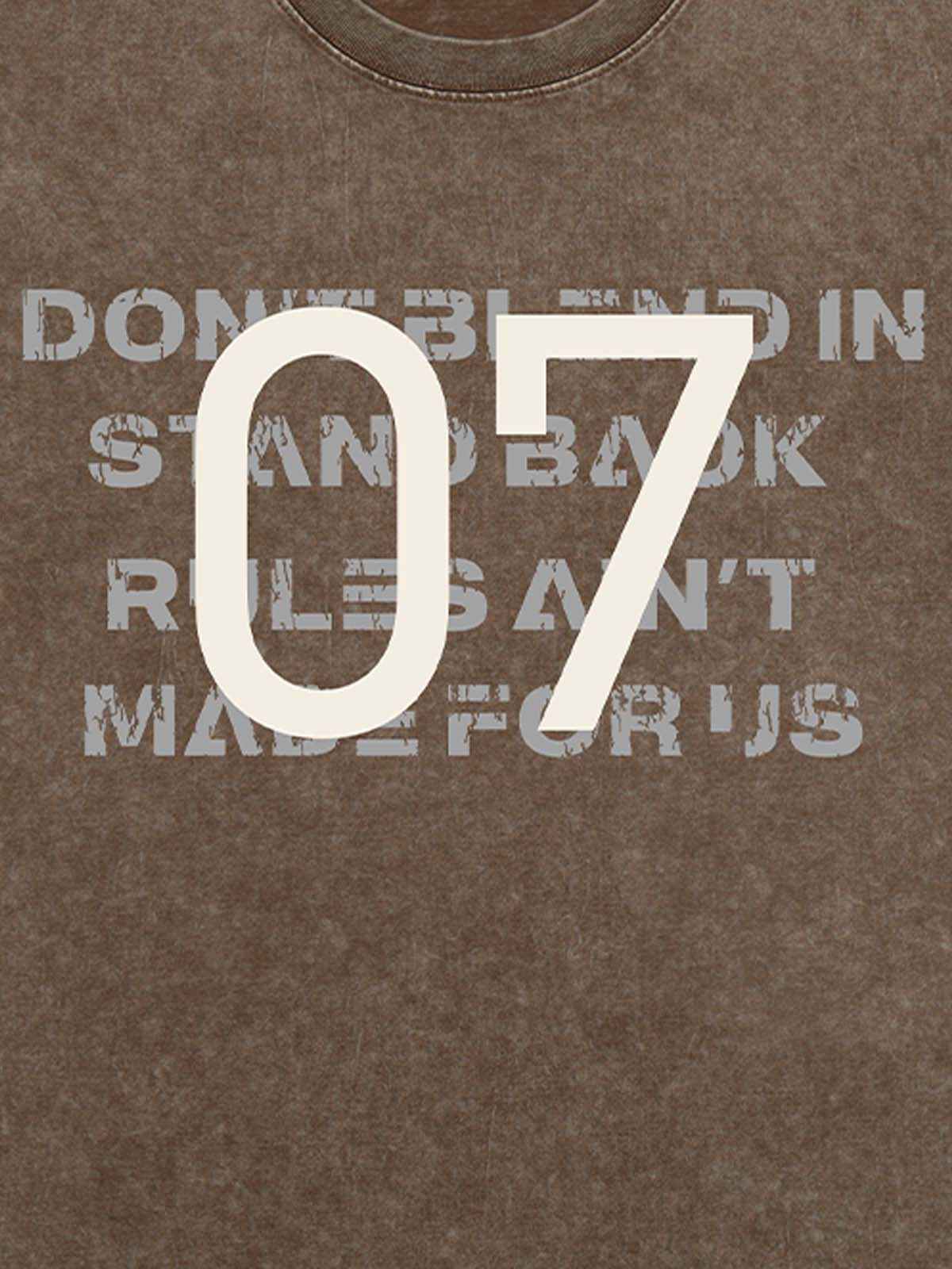 Distressed NO.7 Graphic T-Shirt