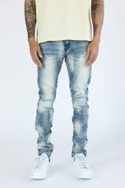 GFTD Jeans Light Wash Distressed