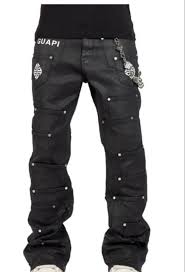 GUAPI Jeans Studded Graphic