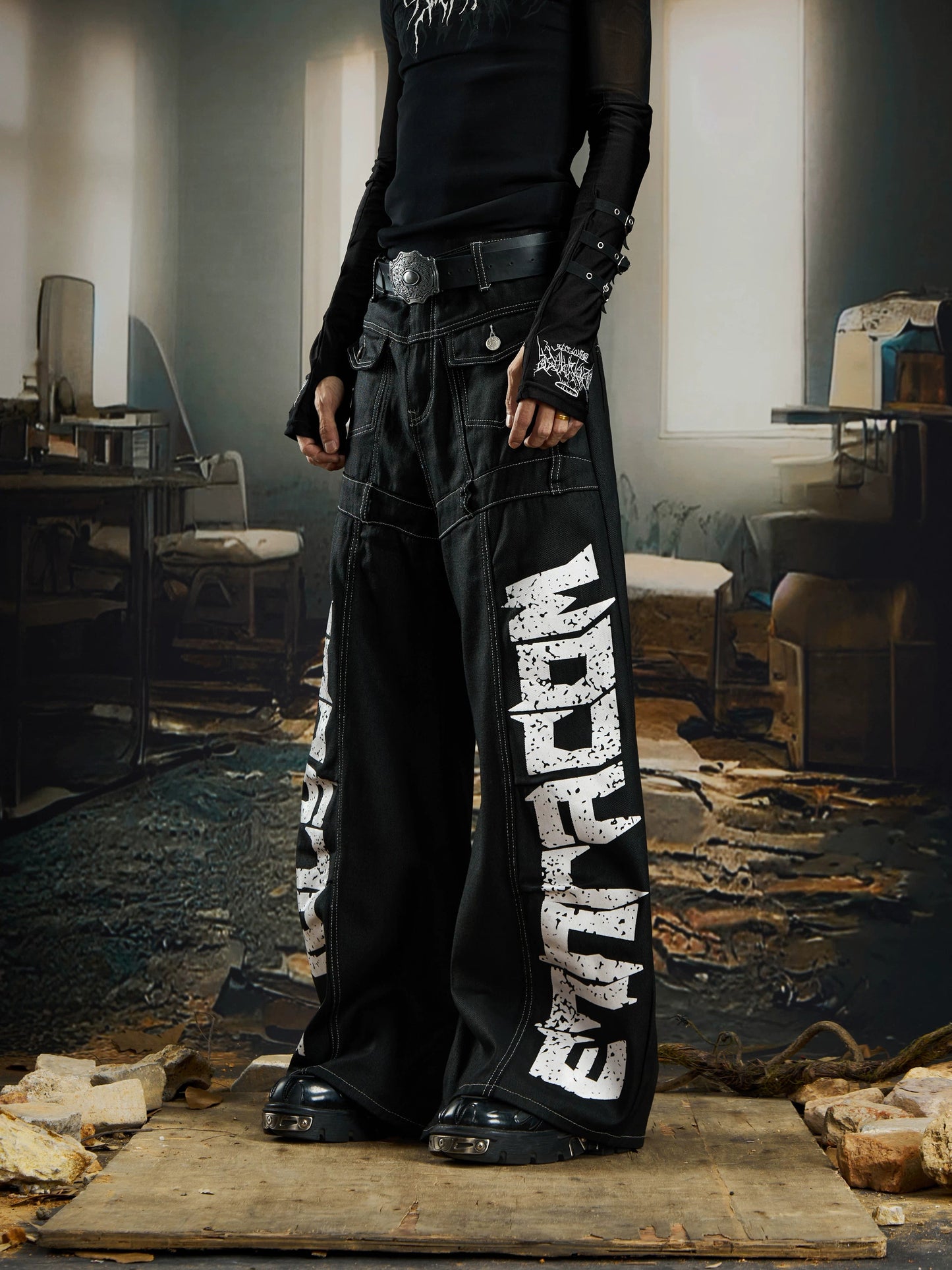 L82 Baggy Denim Jeans