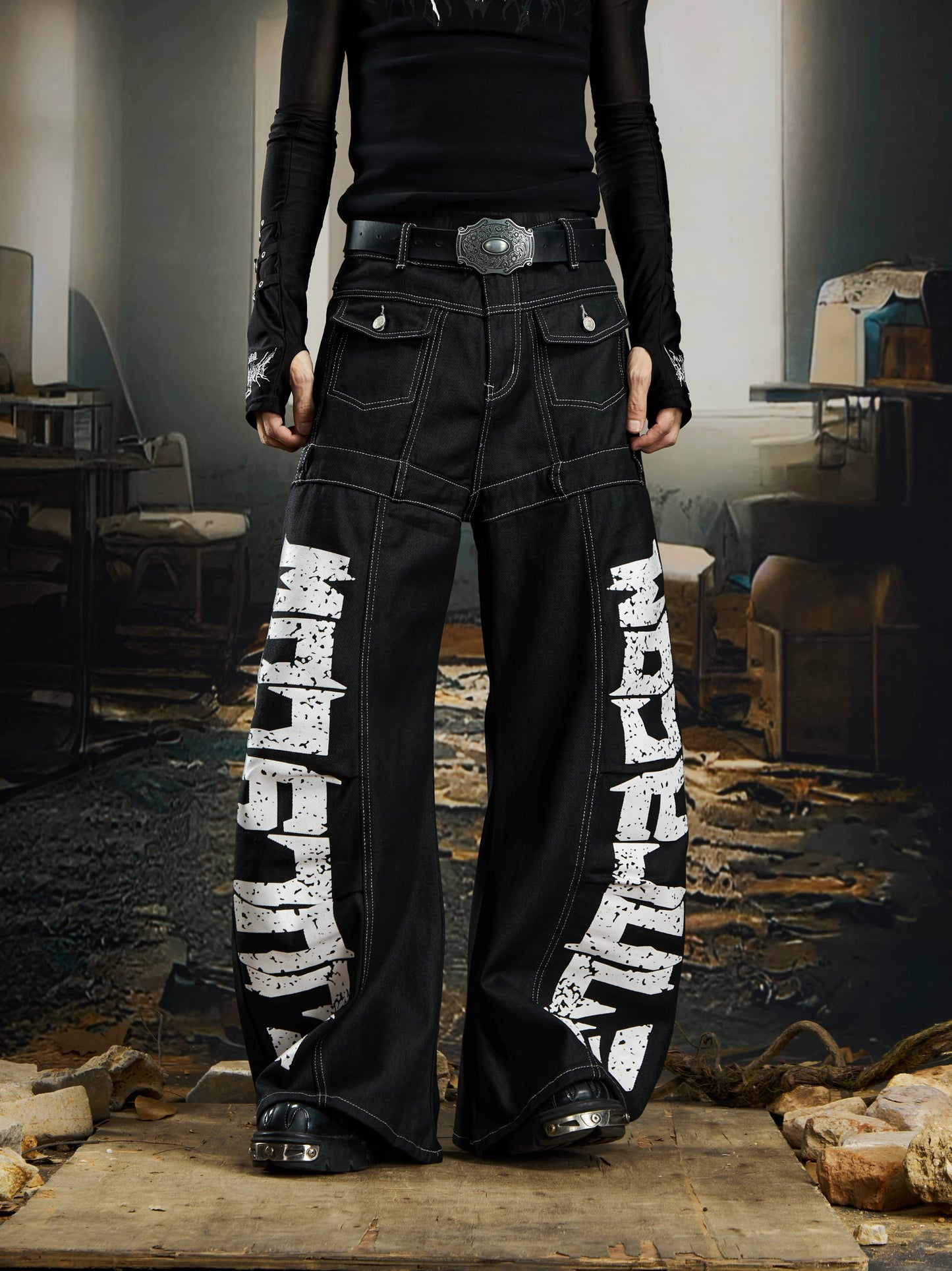 L82 Baggy Denim Jeans