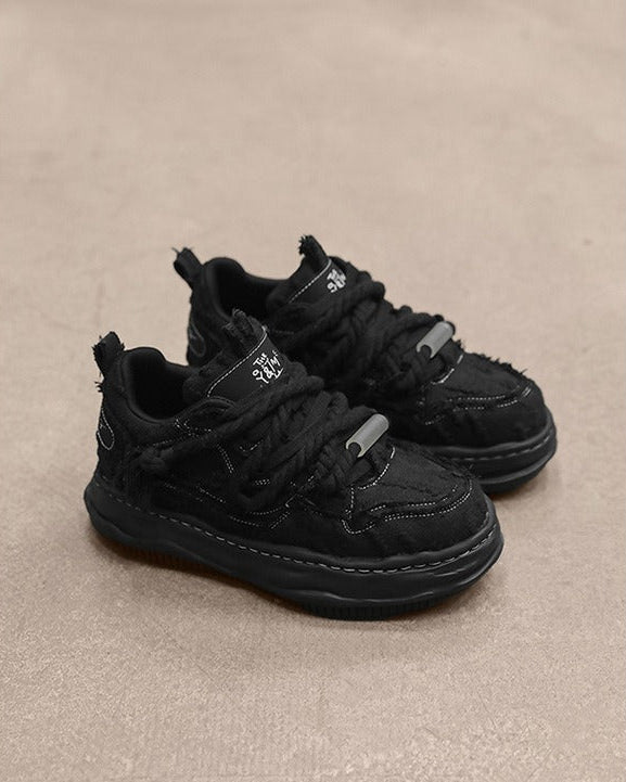 Wraith Low - Triple Black