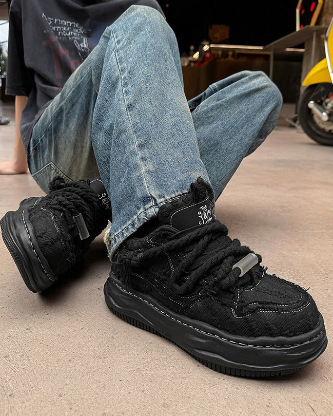 Wraith Low - Triple Black