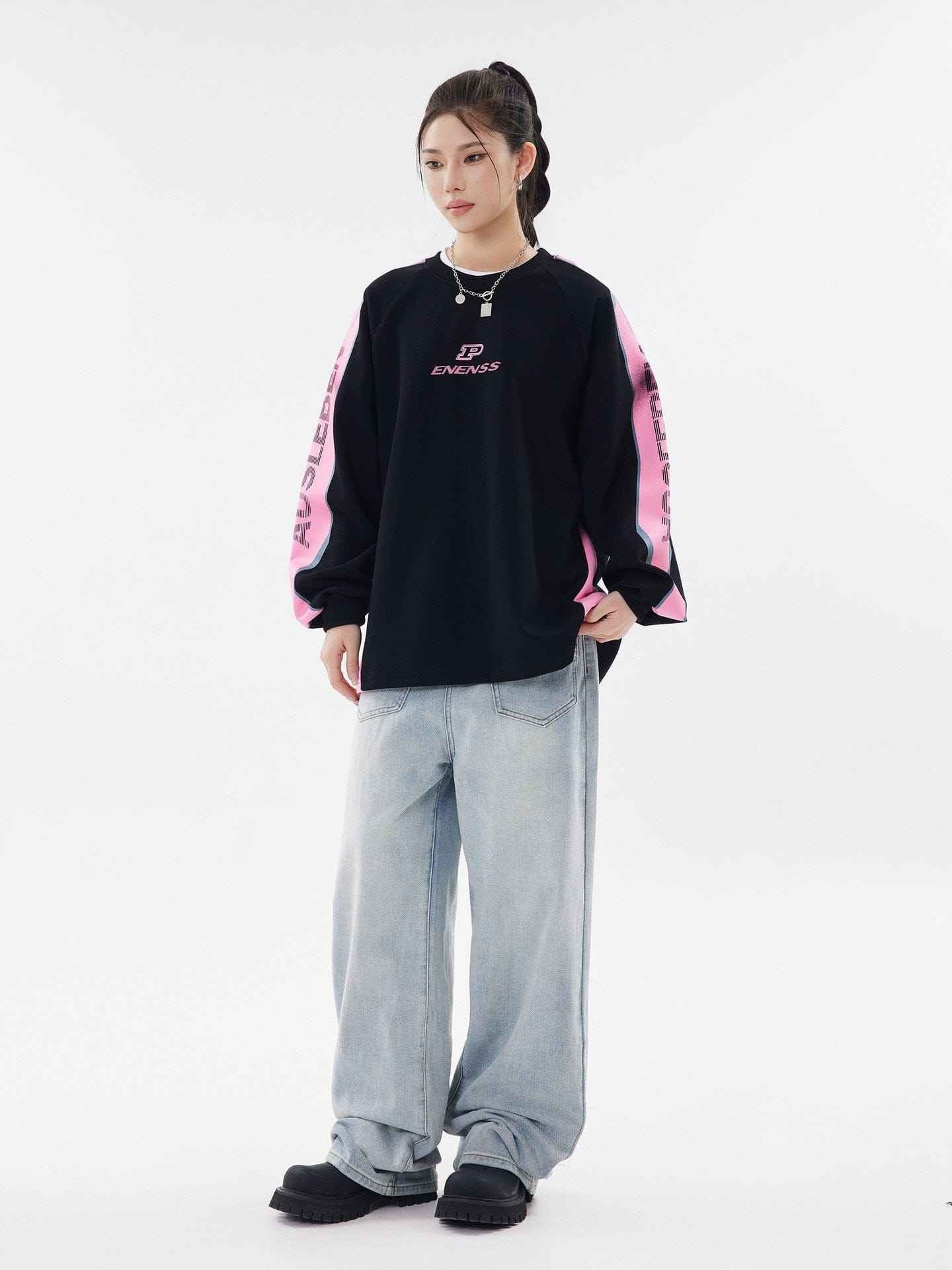 Sweat Neon Street