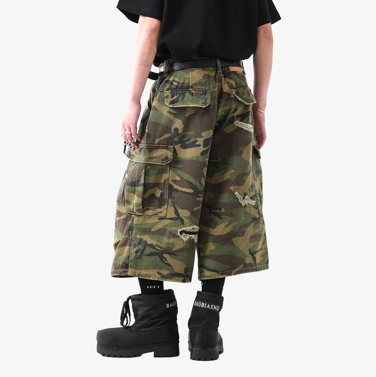 Destroyed Camo | Baggy Cargo Shorts - Luxuryurbanwear