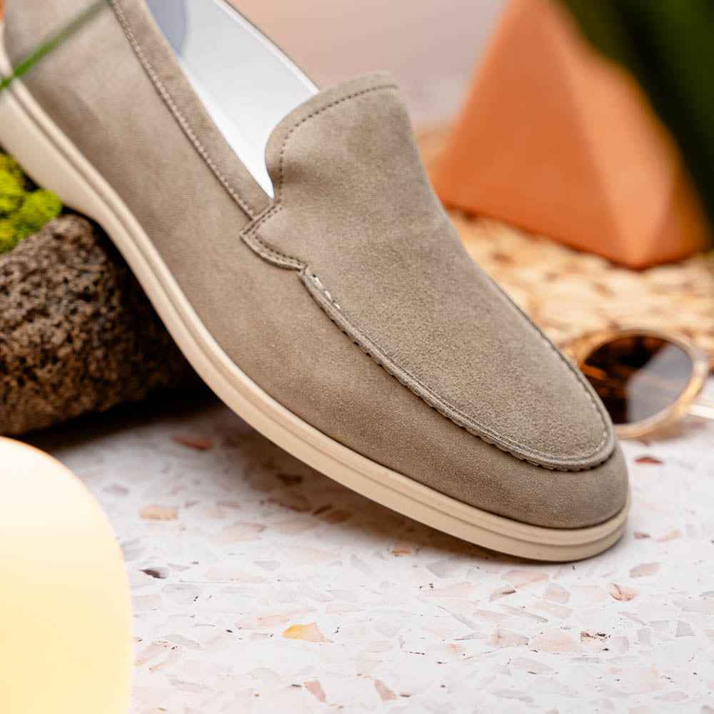 16-621-BON LIVORNO Sueded Italian Goatskin Loafer Bone