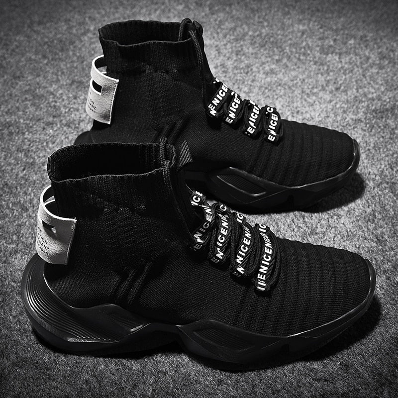 Nova Sock Runners - Shadow Black