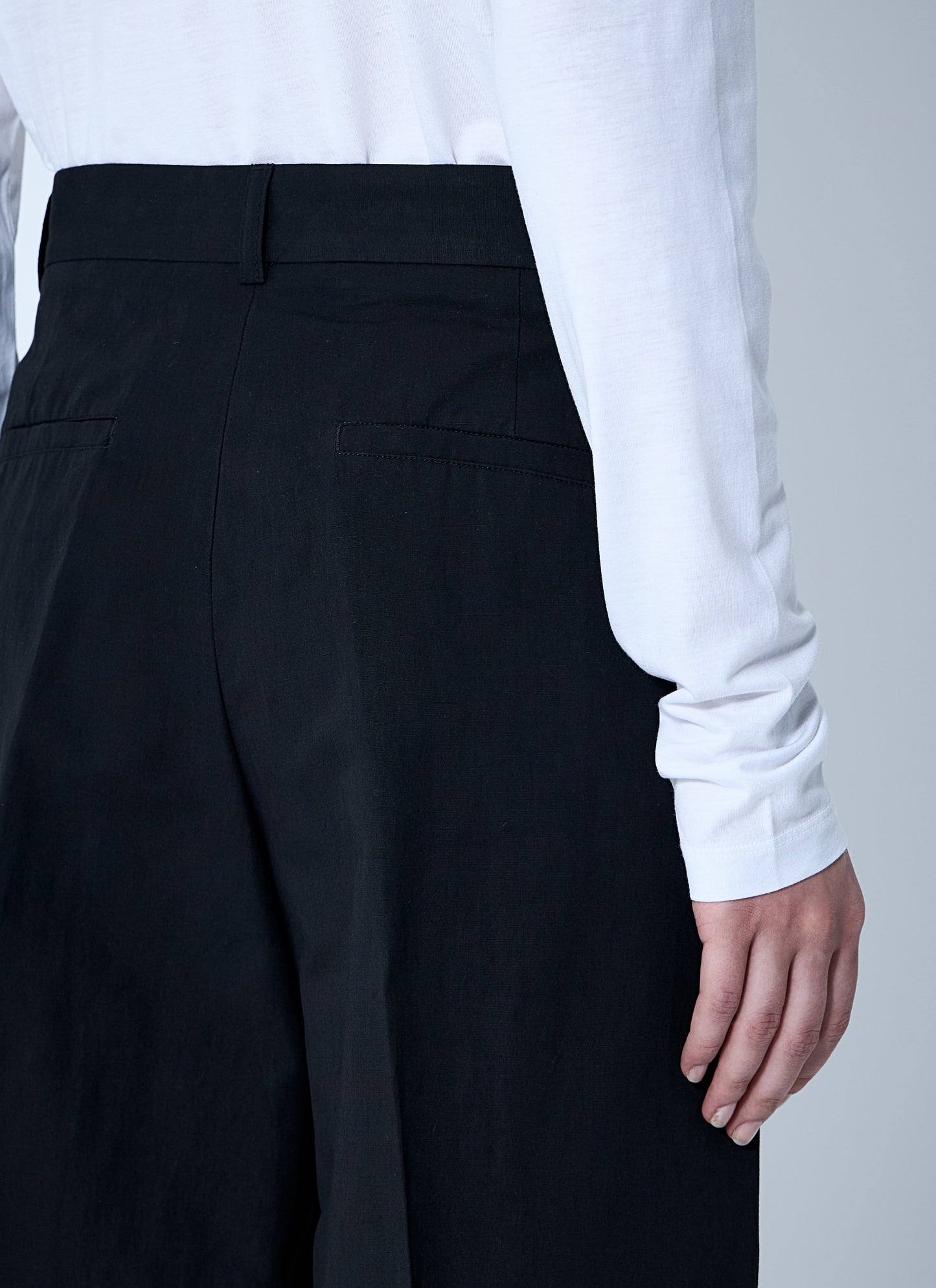 Toteme Women Tailored Shorts