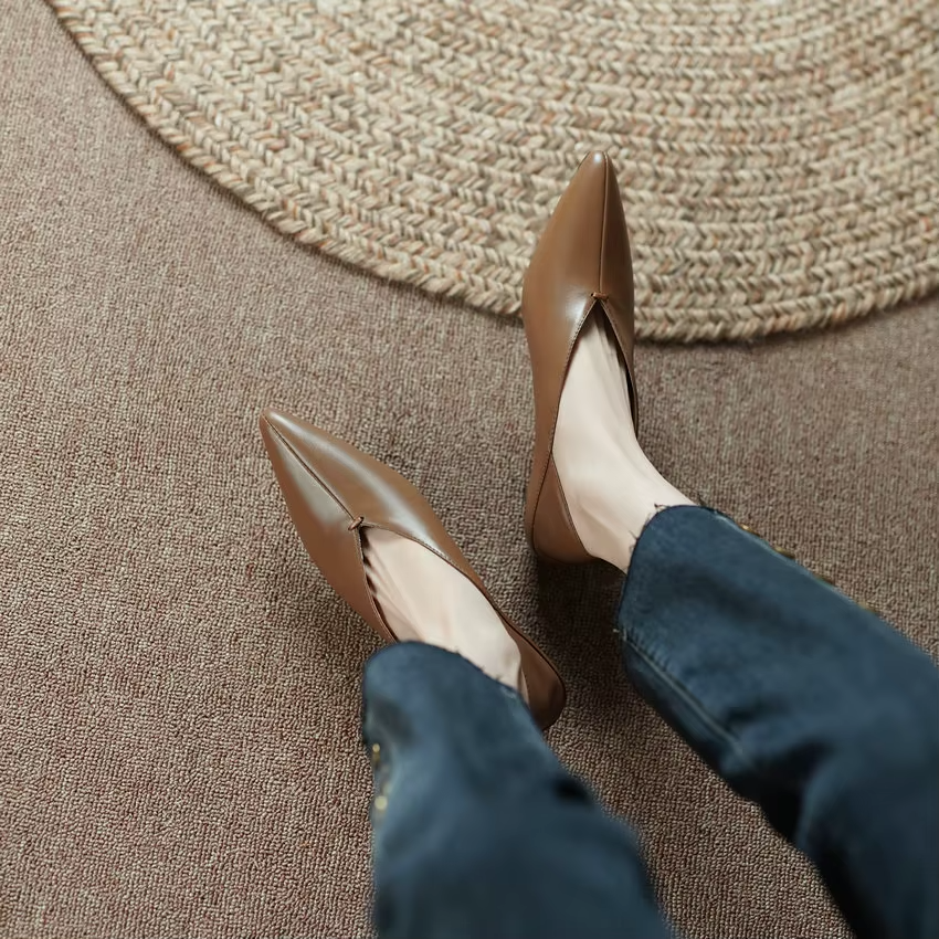 USS Shoes Albani Women's Pointed Toe Pumps - Luxuryurbanwear