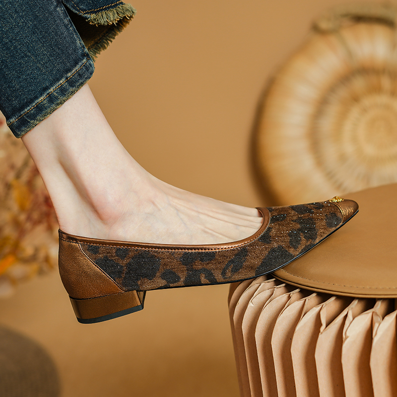 USS Shoes Alina Women's Pointed Toe Shallow Flats - Luxuryurbanwear