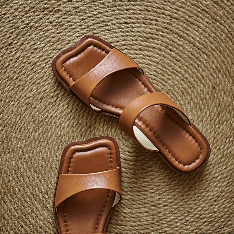 USS Shoes Aliona Women's Leather Flats Sandals