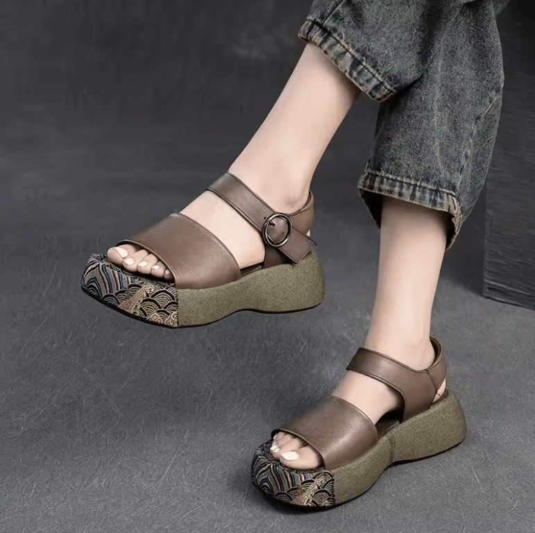 USS Shoes Amelia Women's Thick Sole Peep Toe Versatile Sandals